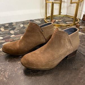 Toms Chelsea bootie boot